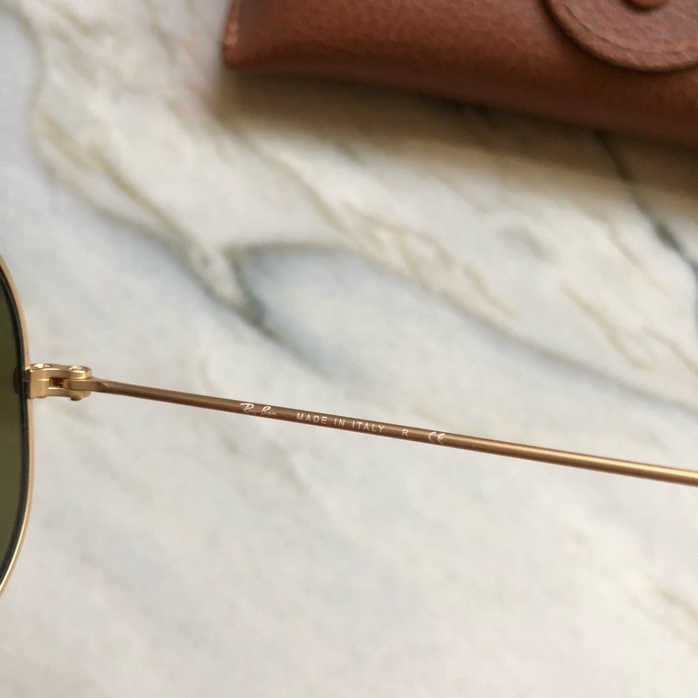 Ray Ban Large Aviator - Picture 2 of 4